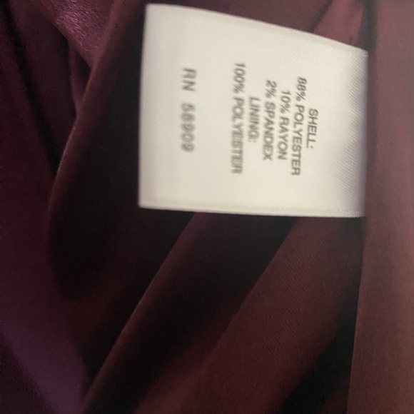 COPPER KEY - BURGUNDY TRENCH COAT - Picture 5 of 6